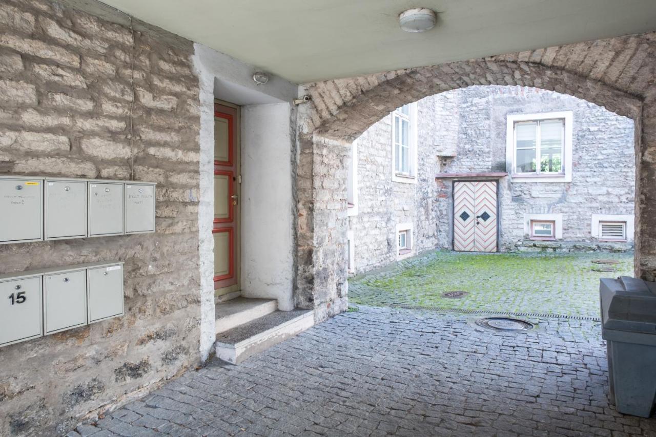 Old Town 2-Bathroom Apartment With Sauna Tallinn Exterior photo